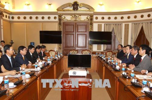 Tăng cường hợp tác phát triển nông nghiệp công nghệ cao 